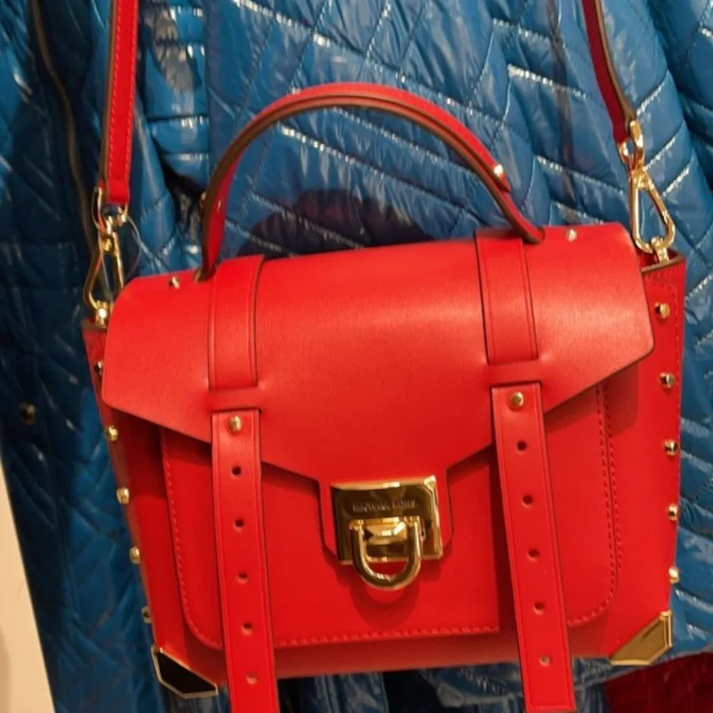 Michael Kors Manhattan Medium School Satchel - Picture 16 of 16